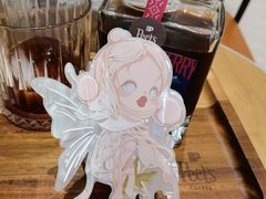 -泡泡玛特POPMART (北京超极合生汇店)