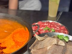 -鹿鸣山草本茶香火锅(园西路店)