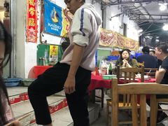 大堂-花苑美食横琴生蚝火锅(拱北粤华路店)