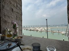 -22ºN BISTRO西餐&酒馆(石奥商业街店)