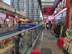 -万达广场(南昌红谷滩店)