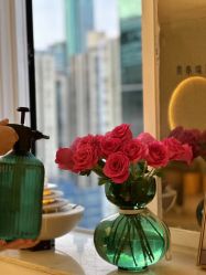 -闺蜜瑜伽·普拉提女性塑形馆