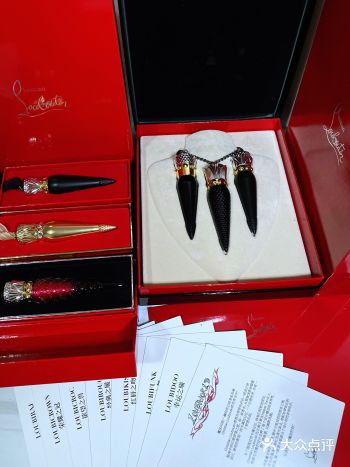 Jia's Book|CL口红女王的权杖大女主单品