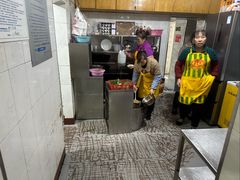 -石灰市毛记烧鸡公(解放碑店)