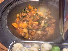 -山河屯铁锅炖鲜鹅·东北菜(开发区一店)