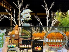 -川骄海鲜自助(王府井奥莱UP TOWN店原世界之花店)