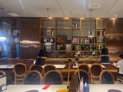 -吉布鲁牛排海鲜自助(假日国际店)