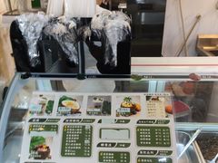 -津椰本·海南正宗椰奶清补凉(店一店)