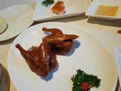 烤乳鸽-利苑酒家(华熙国际店)