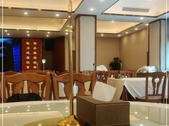 -怡园饭店-餐厅(四望亭店)