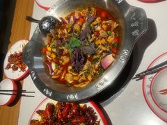 -海岛八号龙虾烧烤田鸡(蓝天路总店)