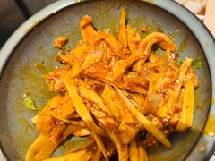 -渔语鱼新川菜Bistro(万象天地店)