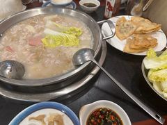 -老来福·非遗酸汤兔(凯旋路店)