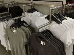 -H&M(华润万象城店)