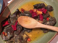 -芸山季·云南山珍菌火锅(人民广场来福士店)