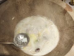 -滇香肴·云南菜蒸汽石锅鱼(云南北路店)