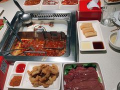 -海底捞火锅鲜切牛肉主题店(长寿路店)