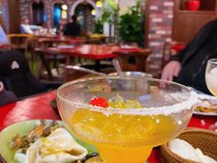 -Pistolera Mexican Cantina女枪手墨西哥餐厅(碧云路店)