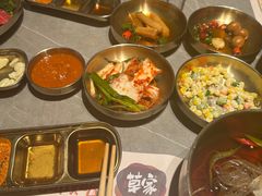-草家酱蟹炭火烤肉店(珲春南路一店)