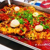 [调皮]鱼肉太香了[胜利]