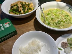 -费大厨辣椒炒肉(万家丽一店)