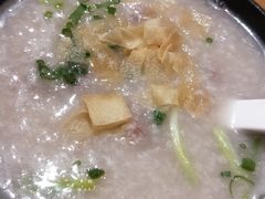 -粤色·老广州茶餐厅(河南商会大厦店)