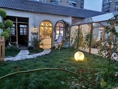 -Jo's Garden