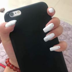 -悦指间美甲美睫