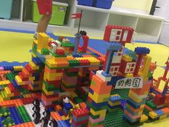 -瓦力工厂机器人编程培训中心(龙德紫金商场店)