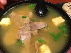 油豆腐牛肉粉丝汤（咖喱）-小杨生煎(百联嘉定购物中心店)