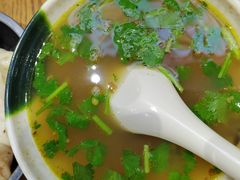 牛肉汤-黄阿姨锅贴大王(万航渡路店)