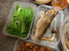 -蓝精灵饺子店