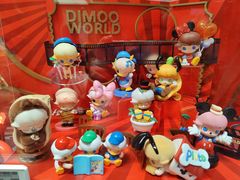 -泡泡玛特POPMART(蓝色港湾店)