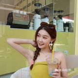 春天气息暖阳的一杯咖啡