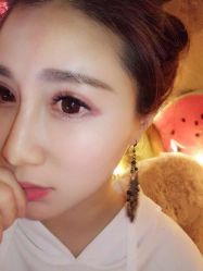 -斐研美医疗美容·眼周抗衰中心