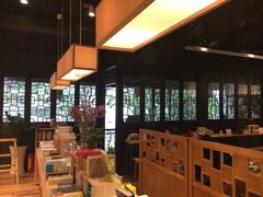 -猫的天空之城概念书店(杭州南宋御街店)