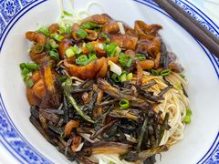 -沪西老弄堂面馆(定西路店)