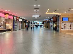 -东荟城名店仓