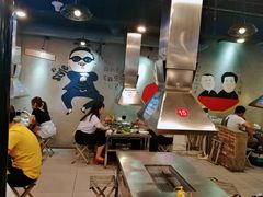 -马路牙子烧烤音乐酒馆(望京店)