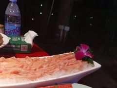 -二荆条·蜀鲜汇城市森林火锅