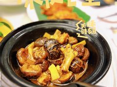 -鹏城人家海鲜酒家·23年老字号(较场尾店)