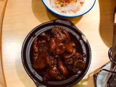 青岩卤猪脚-野山舂·贵州现舂酸汤火锅(鸿通城店)