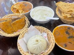 -方中山胡辣汤(顺河路店)