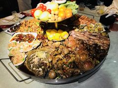 -日进一片海.生腌海鲜火锅.宵夜烧烤(三里屯总店)