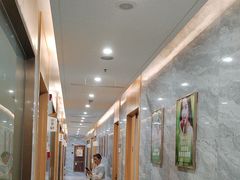 -上海仁爱医院口腔科 · 种植