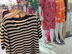 -友谊服饰商场(名品商厦店)