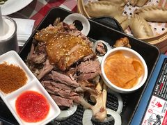 -西贝莜面村(上海百联西郊店)