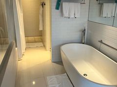 -郑州建业艾美酒店