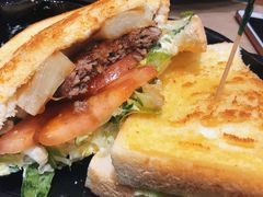 -The Habit Burger Grill 哈比特汉堡(爱琴海店)
