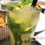 名字也挺特别的「椰风唇影」粉粉嫩嫩